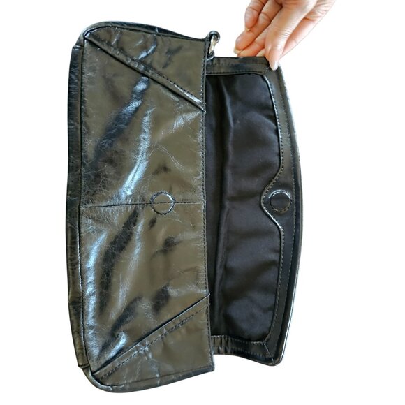 Kenneth Cole Distressed Clutch Purse with Wristlet Nice thicker Leather - Picture 8 of 13